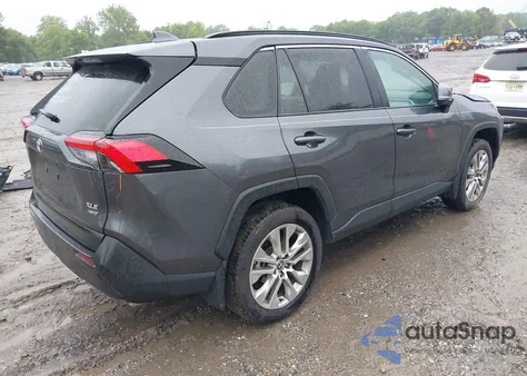 2024 Toyota Rav4 Xle Premium из США, поврежденный, VIN 2T3A1RFV2RC421947